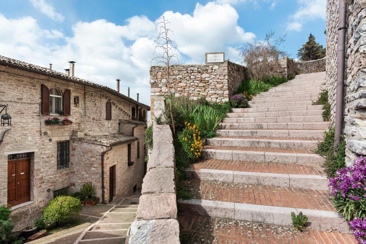 Casa Clara Appartamenti Assisi Bagian luar foto